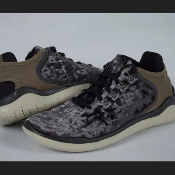 nike free rn 18 wild